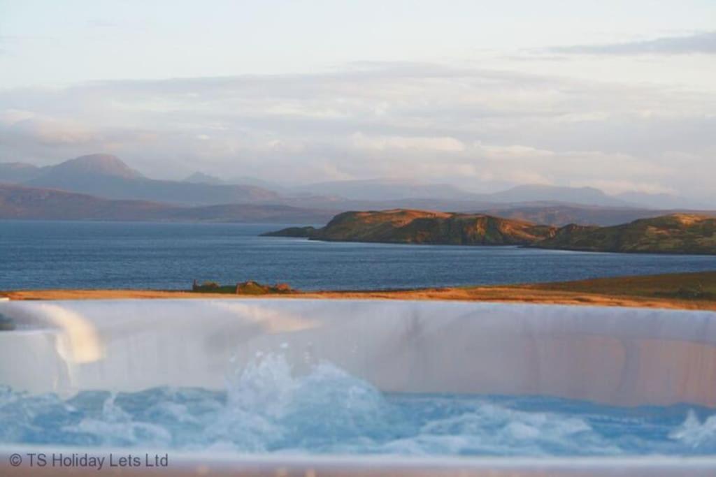 Locholly Lodge Achiltibuie Extérieur photo